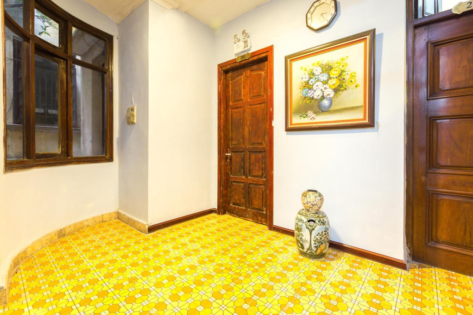 Chikoo Homestay Spot-On Ханой Экстерьер фото